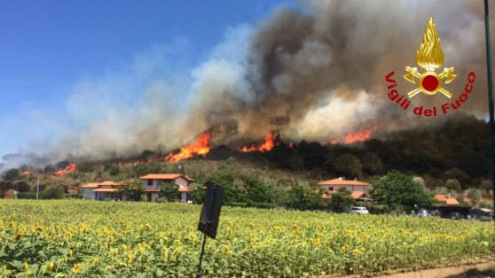 L’Italia nella morsa del fuoco