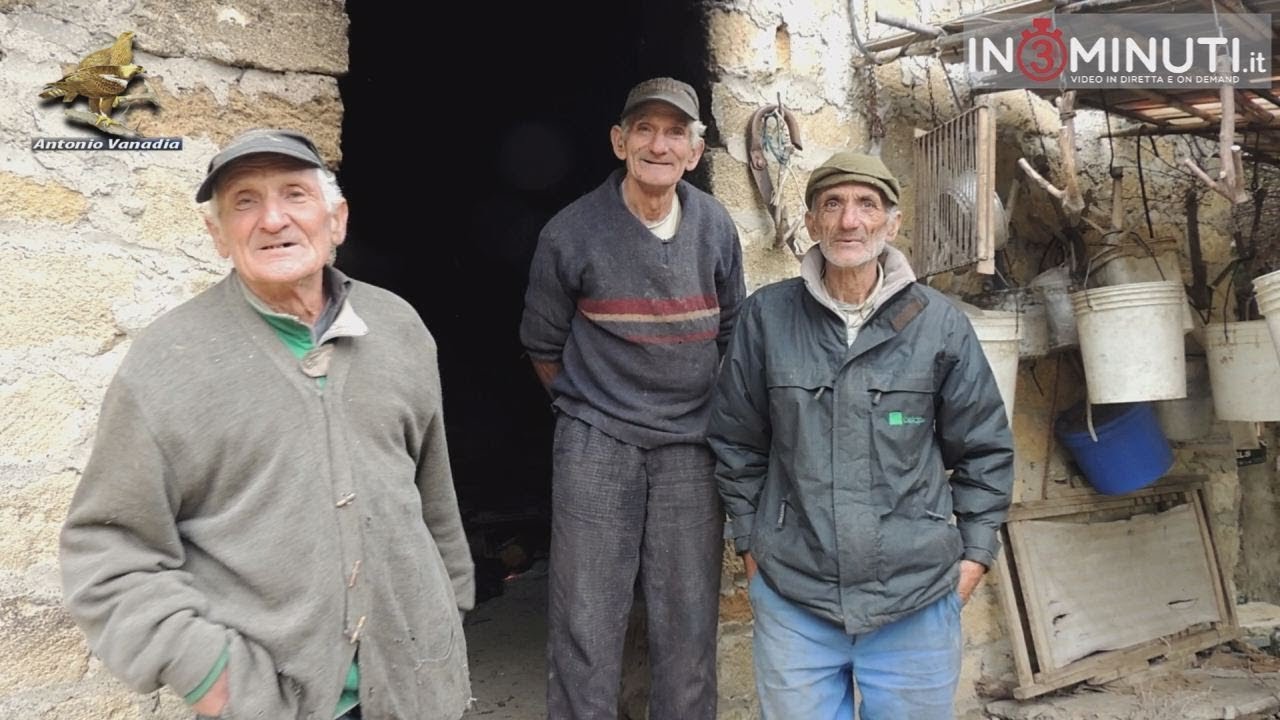 Tre fratelli pastori vivono da oltre 40 anni isolati dal mondo nel…2018